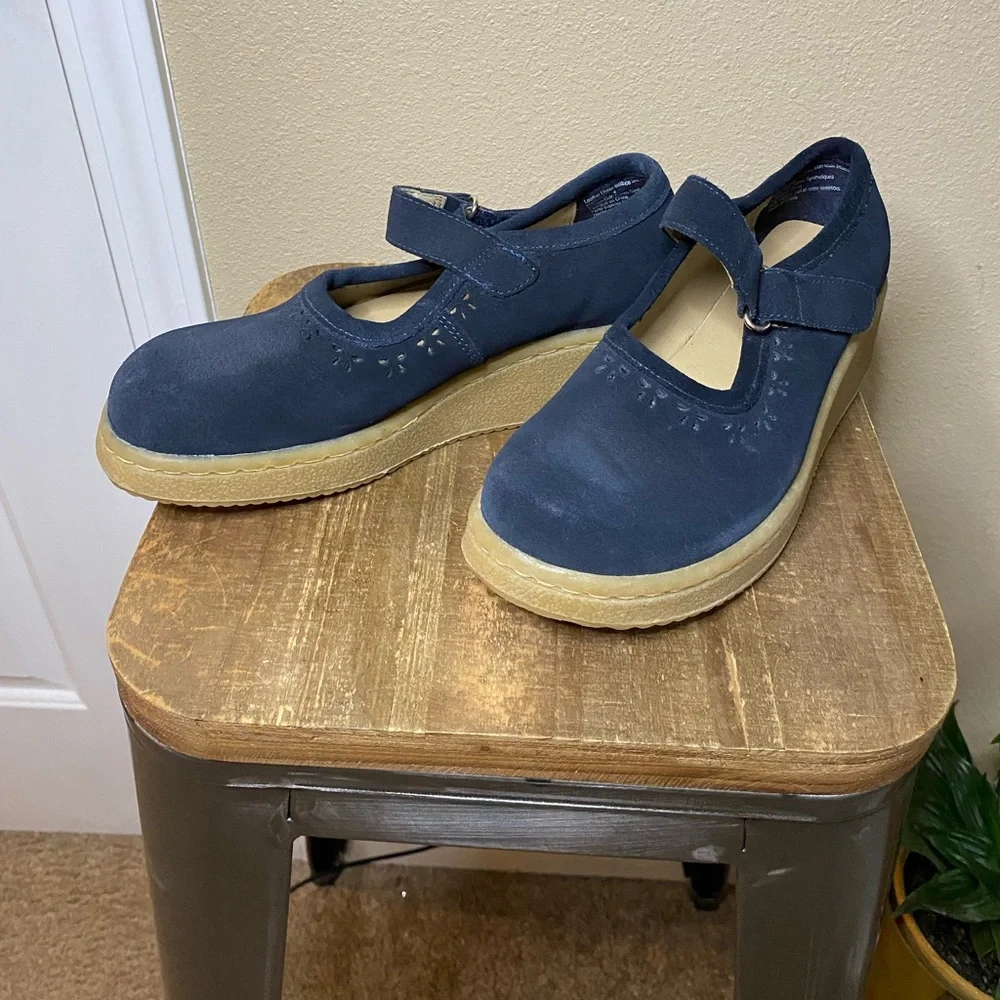 Mary Jane Navy Black Platform Mary Janes